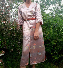 Charger l'image dans la galerie, Kimono Kaoru - Brocard en pure soie. Taille M, 36, 38, 40
