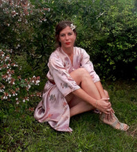 Charger l'image dans la galerie, Kimono Kaoru - Brocard en pure soie. Taille M, 36, 38, 40