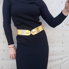 Charger l'image dans la galerie, Ceinture vintage Alma - Fun & colorée. Cuir jaune. Taille S. Fabriquée en France