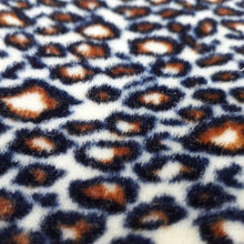 Charger l'image dans la galerie, Chapeau vintage Anaëlle - Soie naturelle et motifs léopard