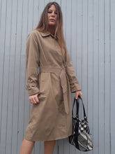 Charger l'image dans la galerie, Trench-Coat vintage April - Paletot Burberrys. Taille L, 40, 42. Tartan
