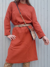 Charger l'image dans la galerie, Robe vintage Priscilla - Surpiqûres géométriques. Taille M, 38, 40