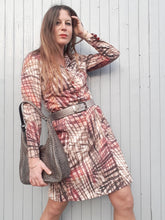 Charger l'image dans la galerie, Robe vintage Noor - Imprimé abstrait. Taille S, 36, 38. Gévana. Fabriqué en France