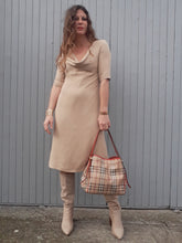 Charger l'image dans la galerie, Robe vintage Justine - Encolure drapée, soie. Cerruti 1881. Taille S, 36, 38.