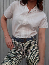 Charger l'image dans la galerie, Chemisier vintage Linda - Blanc à broderie ajourée. Taille M, 38, 40. Fabriqué en France
