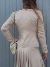 Charger l'image dans la galerie, Ensemble vintage Estelle - A franges rose poudré. Taille S, 36, 38. Serena Kay. Fabriqué en France