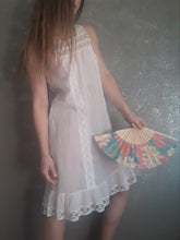 Charger l'image dans la galerie, Nuisette vintage Anna - Rose pâle transparent. Taille M, 38, 40