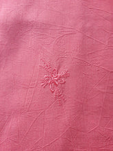 Charger l'image dans la galerie, Chemisier vintage Séléna - Broderies florales. Taille XL, 42, 44