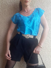 Charger l'image dans la galerie, Blouse vintage Ammara - Tissu irisé bleu. Taille M, 38, 40. Soie Thaïlandaise