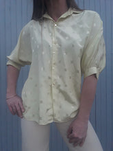 Charger l'image dans la galerie, Chemisier vintage Stéphanie - jaune irisé. Taille XL, 42, 44