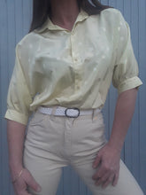 Charger l'image dans la galerie, Chemisier vintage Stéphanie - jaune irisé. Taille XL, 42, 44