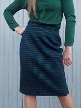 Charger l'image dans la galerie, Jupe vintage Stacey - Coupe crayon. Taille S, 36, 38. Fabriqué en France