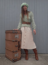 Charger l'image dans la galerie, Jupe vintage Sophiana - Plissée & boutonnée. Taille XL, 42, 44. Fabriqué en France