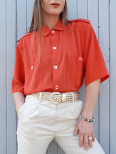 Charger l'image dans la galerie, Chemisier vintage Maria - Rouge framboise. Taille XXL, 44, 46