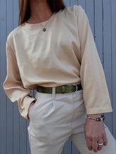 Charger l'image dans la galerie, Blouse vintage Coline - Carrés irisés jaune pâle. Taille XL, 42, 44