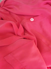 Charger l'image dans la galerie, Chemisier vintage Maria - Rouge framboise. Taille XXL, 44, 46