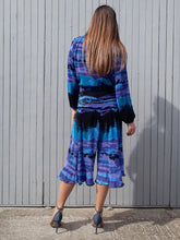 Charger l'image dans la galerie, Ensemble vintage Nathaline - Tunique & jupe culotte en crêpe, Taille unique ou S, M, L, 38, 40, 42. Fabriqué en France