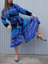 Charger l'image dans la galerie, Ensemble vintage Nathaline - Tunique & jupe culotte en crêpe, Taille unique ou S, M, L, 38, 40, 42. Fabriqué en France