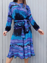 Charger l'image dans la galerie, Ensemble vintage Nathaline - Tunique & jupe culotte en crêpe, Taille unique ou S, M, L, 38, 40, 42. Fabriqué en France