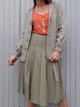 Charger l'image dans la galerie, Ensemble vintage Mila - Veste & jupe plissée. Taille S, 36, 38. Annette Boutique.