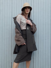 Charger l'image dans la galerie, Ensemble vintage Katarina - Veste oversize & Jupe crayon. Taille S, 36, 38. Bellocoton. Fabriqué en France
