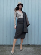 Charger l'image dans la galerie, Ensemble vintage Katarina - Veste oversize & Jupe crayon. Taille S, 36, 38. Bellocoton. Fabriqué en France