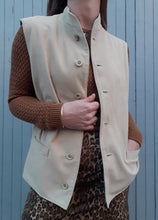 Charger l'image dans la galerie, Gilet vintage Elvire - Col mao. Taille L, 40, 42. Fabriqué en France
