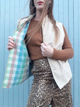 Charger l'image dans la galerie, Gilet vintage Elvire - Col mao. Taille L, 40, 42. Fabriqué en France