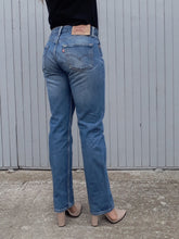 Charger l'image dans la galerie, Jean Levi's 501. Coton. Taille S, 36, 38. W30 L32