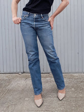 Charger l'image dans la galerie, Jean Levi's 501. Coton. Taille S, 36, 38. W30 L32