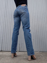 Charger l'image dans la galerie, Jean Levi's 501. Coton. Taille S, 36, 38. W30 L32