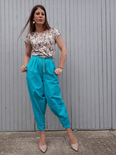 Charger l'image dans la galerie, Pantalon vintage Romy - Bleu turquoise. Coupe XXL.Taille S, 36, 38. Fabriqué en France