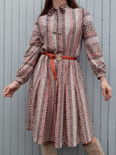 Charger l'image dans la galerie, Robe vintage Myriam - Col Lavallière. Taille M, 38, 40. Juliette K Paris. Fabriqué en France