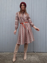 Charger l'image dans la galerie, Robe vintage Myriam - Col Lavallière. Taille M, 38, 40. Juliette K Paris. Fabriqué en France