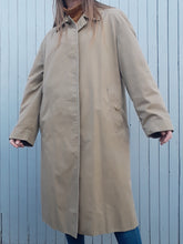 Charger l'image dans la galerie, Trench-Coat Pénélope - Paletot Burberrys. Taille XL, 42, 44. Tartan