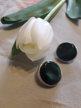 Charger l'image dans la galerie, Boucles d'oreille rétro, Couleurs Vintage. Malachite verte et dorée à clips