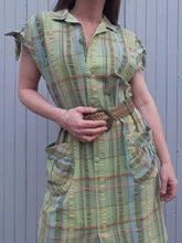 Charger l'image dans la galerie, Robe vintage Nanou - Camaïeu de verts. Taille M, 38, 40. Fabriqué en France