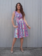 Charger l'image dans la galerie, Robe vintage Amélia - Doux motifs géométriques. Taille S, 34, 36