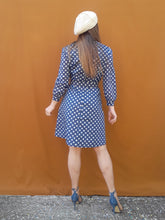 Charger l'image dans la galerie, Robe vintage Marina - Bleu à pois blancs. Taille XS, 34, 36. Le signe de Paris. Fabriqué en France