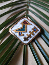 Charger l'image dans la galerie, Broche vintage - Ethnique. Motif d'oiseau tribal.