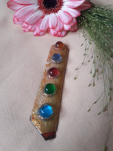 Charger l'image dans la galerie, Broche vintage - Cabochons multicolores. Création d'art Geneviève. France