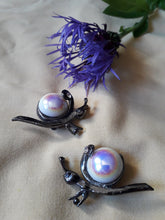 Charger l'image dans la galerie, Boucles d'oreilles vintage - Métal. A clips.