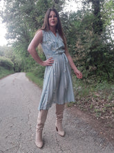Charger l'image dans la galerie, Robe vintage Virginie - Plissé soleil, vert d'eau fleurie. Taille M, 38, 40