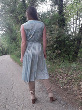 Charger l'image dans la galerie, Robe vintage Virginie - Plissé soleil, vert d'eau fleurie. Taille M, 38, 40