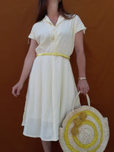 Charger l'image dans la galerie, Robe vintage Léna - Col brodé. Taille M, 38, 40. Fabriqué en France