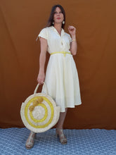 Charger l'image dans la galerie, Robe vintage Léna - Col brodé. Taille M, 38, 40. Fabriqué en France