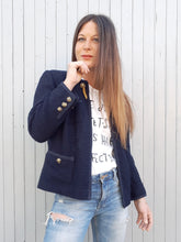 Charger l'image dans la galerie, Veste vintage Charline - Tweed bleu marine. Création Varlay. Taille M, 38, 40. Fabriqué en France.