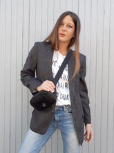 Charger l'image dans la galerie, Veste vintage Carmen. Yves Saint Laurent. Grise à rayures. Taille S, 36, 38. Fabriqué en France