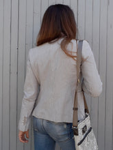 Charger l'image dans la galerie, Veste Irène - A rayures grises et bleues. Manoukian. Taille S, 34, 36