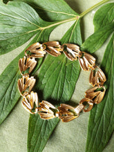 Charger l'image dans la galerie, Bracelet années 90' Ellie - Feuillage doré.
